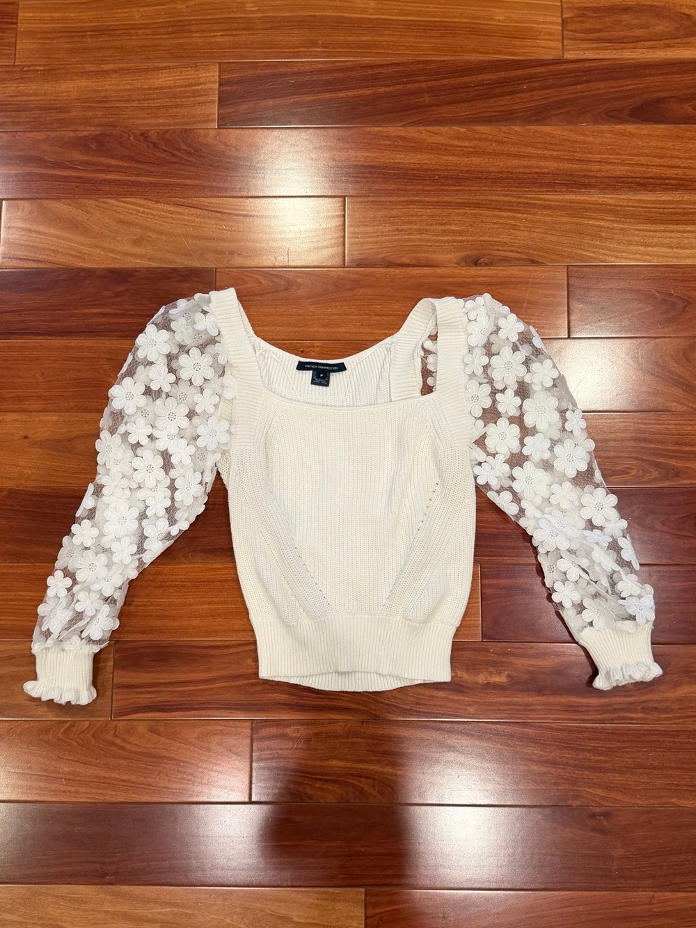 French Connection White Knit Top with Floral Puff Sleeves! Gorgeous!!!